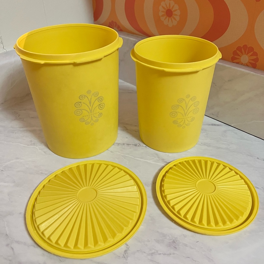 Vintage Tupperware Set